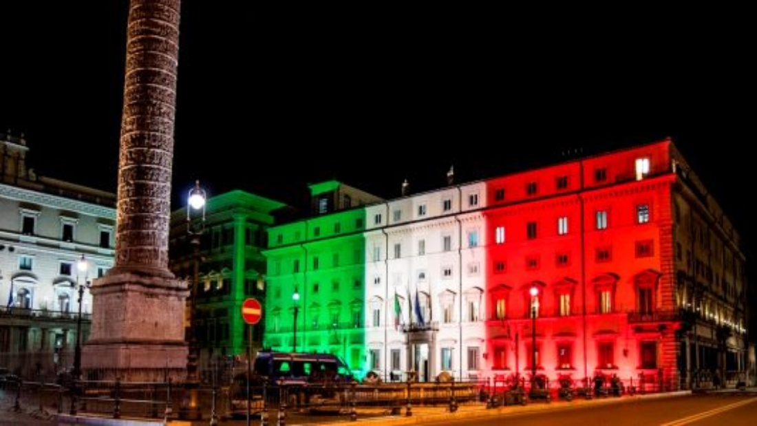 18/03/2020 Roma, Palazzo Chigi illuminato con il Tricolore Italiano