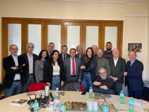 Firma contratto alimentazione